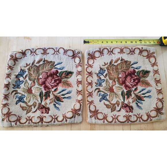 Set Of Two (2) VTG Tapestry Floral Victorian Needlepoint Pillow Covers 15" x 15" - Picture 1 of 3